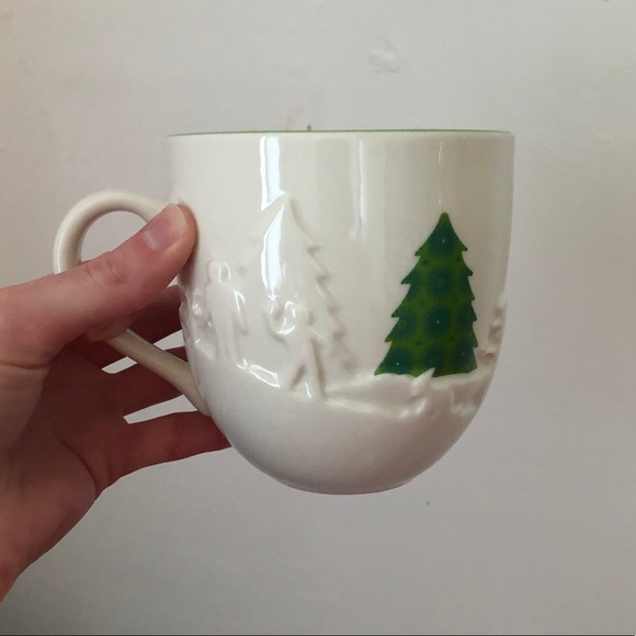 Starbucks winter mug - Picture 3 of 7